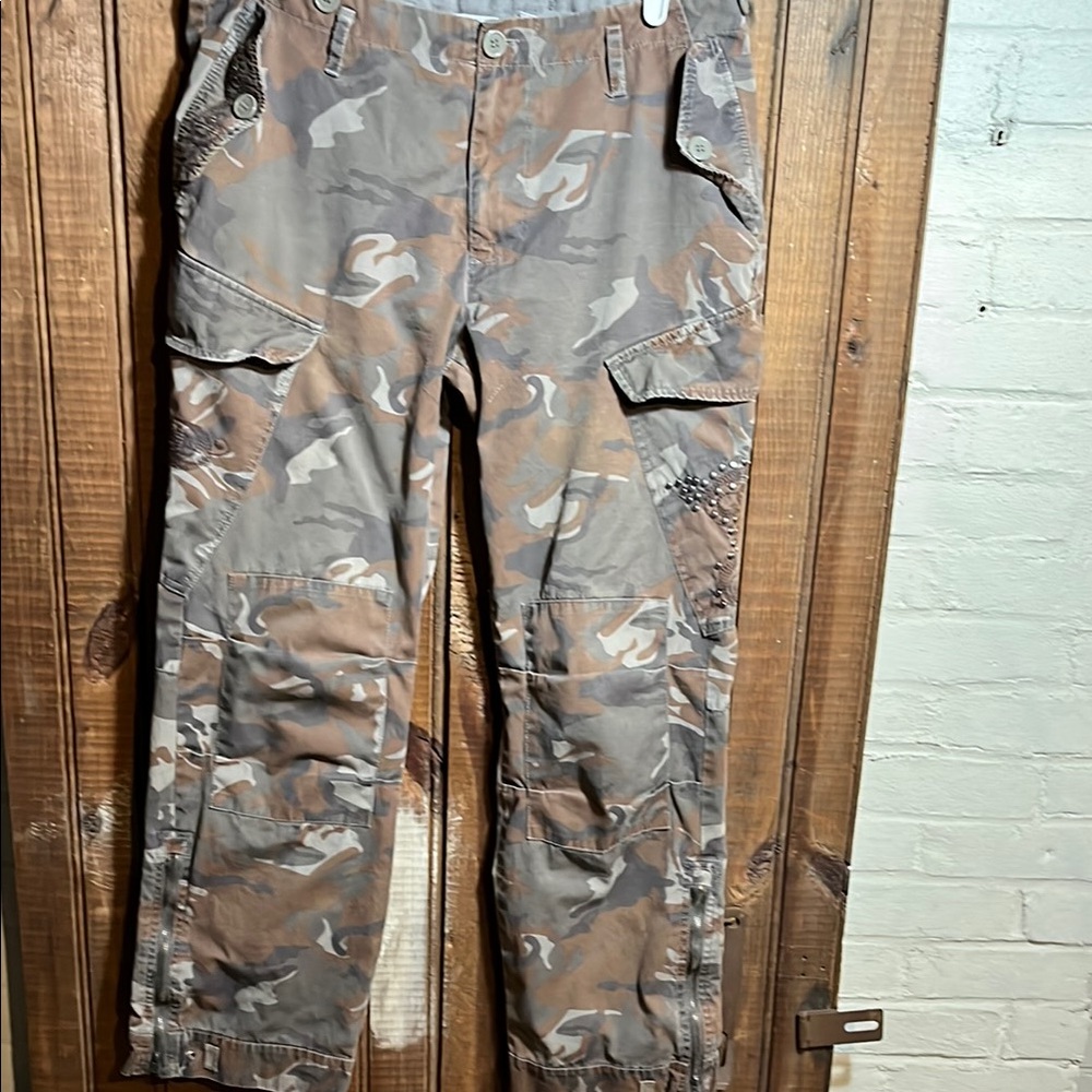 Vintage International Male Camouflage Cargo Pants